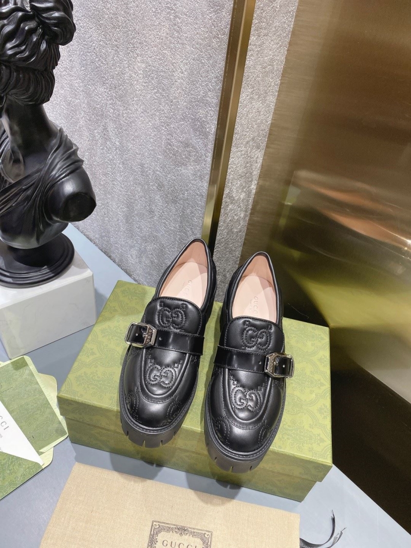 Gucci Leather Shoes